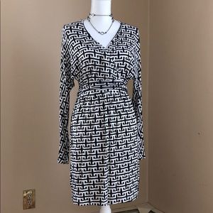 Tart Faux Wrap Black & White Geometric Dress - M